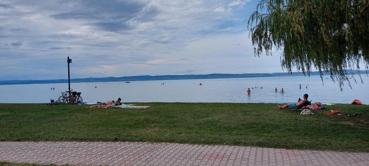 Life Apartmanok Siófok Kültér fotó